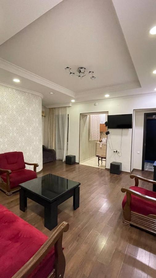 Elegant Modern Apartment Tiflis Exterior foto